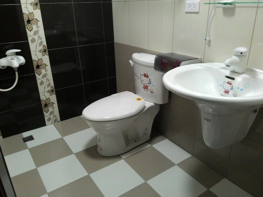 Hengchun 101 Hotel Стая снимка